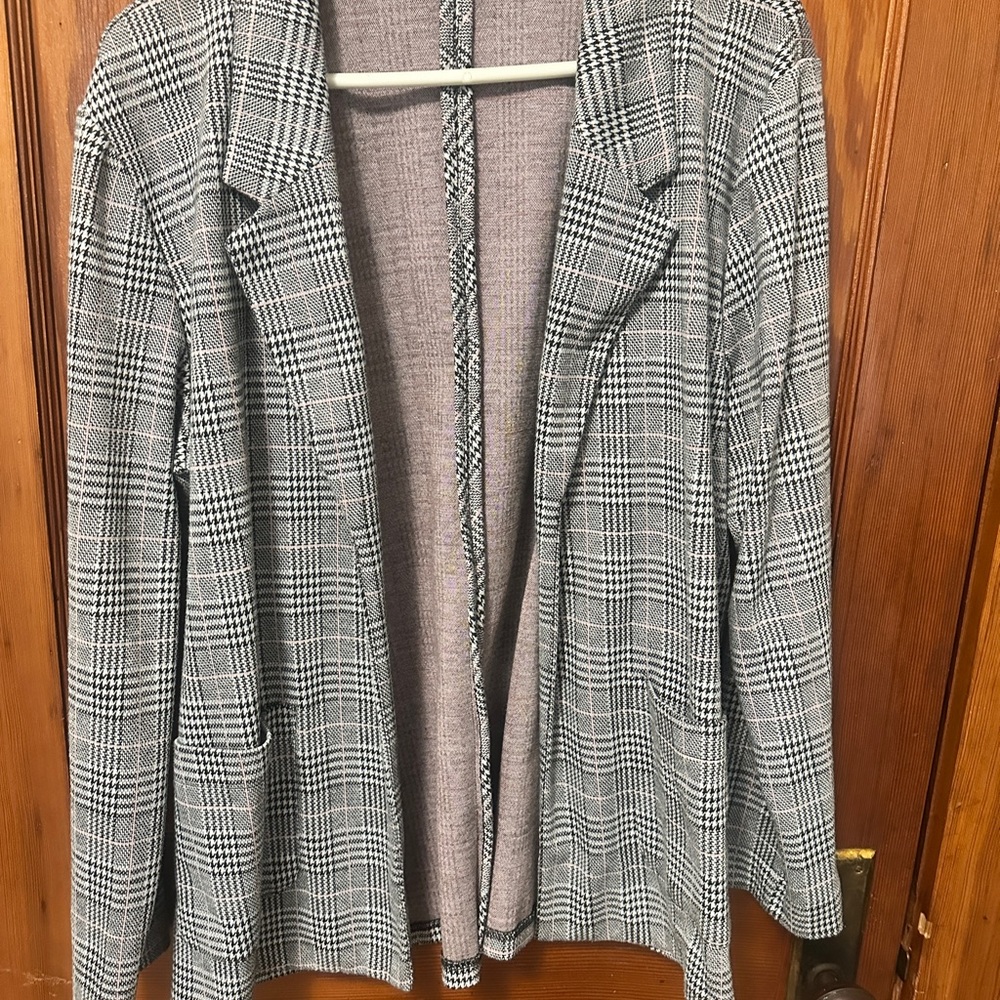 Women's Black and White Plaid Jacket